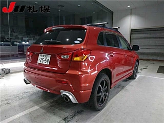 MITSUBISHI RVR 2011