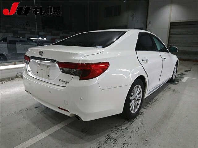TOYOTA MARK X 2013