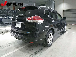NISSAN X-TRAIL 2015