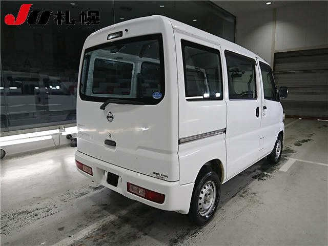 NISSAN CLIPPER VAN 2013