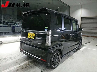 HONDA N BOX 2017