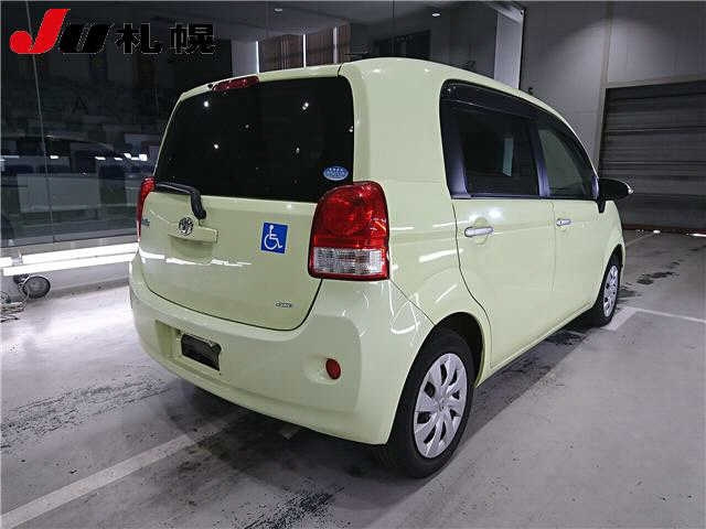 TOYOTA PORTE 2014