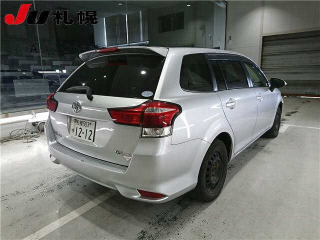 TOYOTA COROLLA FIELDER 2017