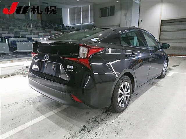 TOYOTA PRIUS 2020