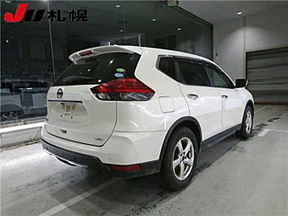 NISSAN X-TRAIL 2018