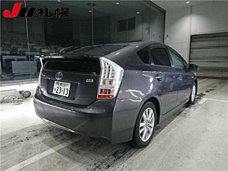 TOYOTA PRIUS 2010