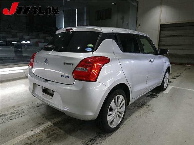 SUZUKI SWIFT 2018
