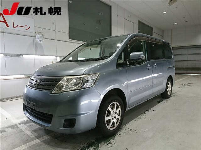 NISSAN SERENA 2010