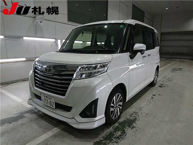 TOYOTA ROOMY 2017