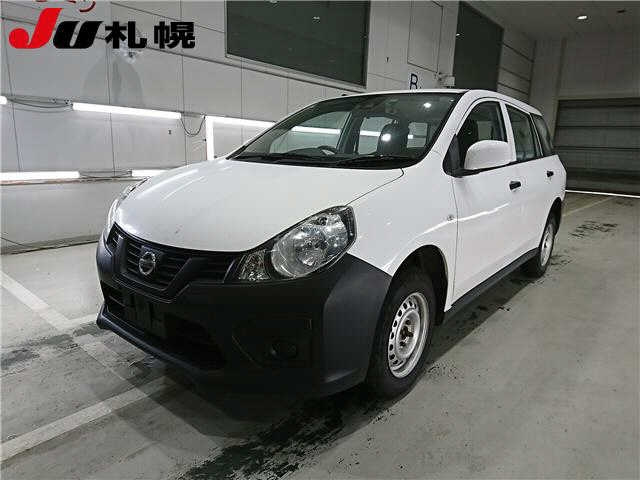 NISSAN AD 2019