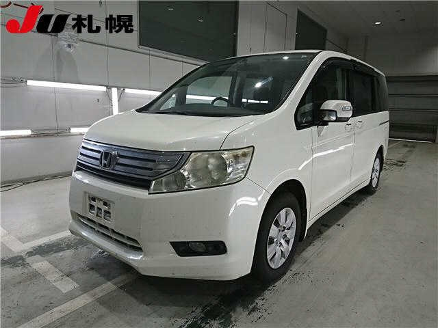 HONDA STEP WAGON 2012