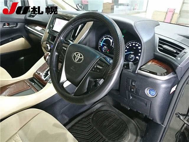 TOYOTA VELLFIRE 2015