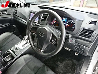 SUBARU LEGACY OUTBACK 2014