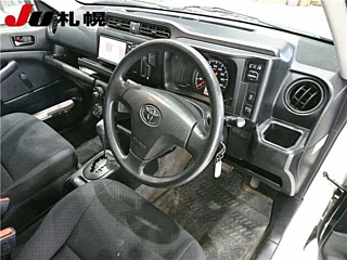 TOYOTA PROBOX 2018