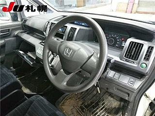 HONDA STEP WAGON 2012