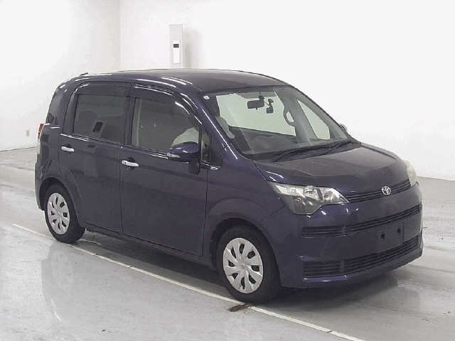 TOYOTA SPADE 2013
