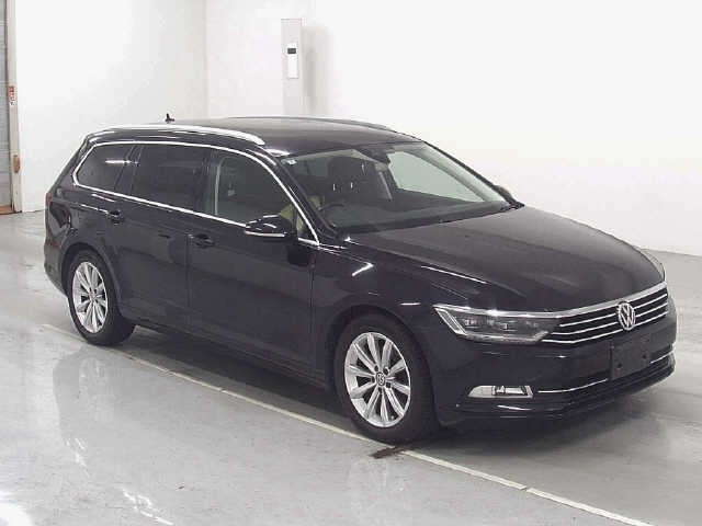 VOLKSWAGEN PASSAT VARIANT 2016