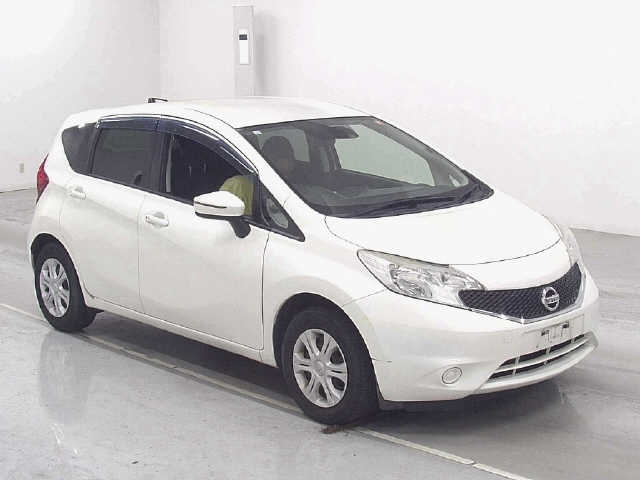 NISSAN NOTE 2015