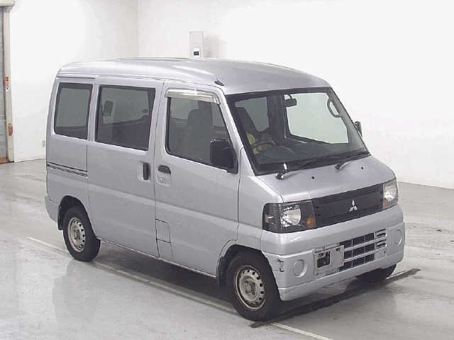 MITSUBISHI MINICAB VAN 2010