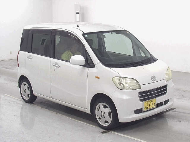 DAIHATSU TANTO EXE 2010
