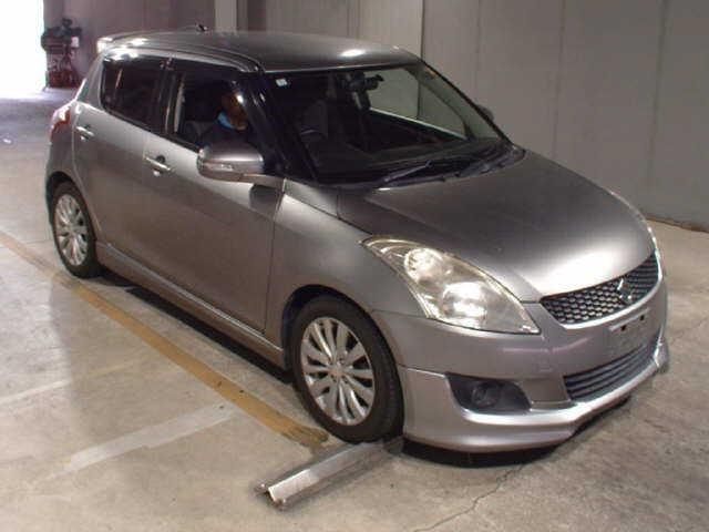 SUZUKI SWIFT 2012