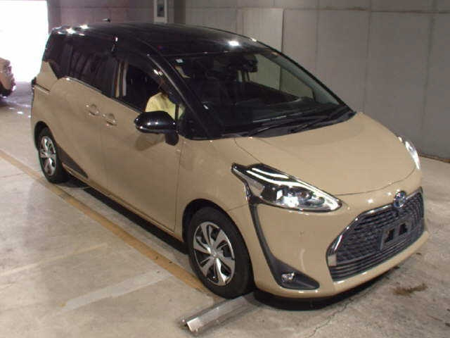 TOYOTA SIENTA 2022