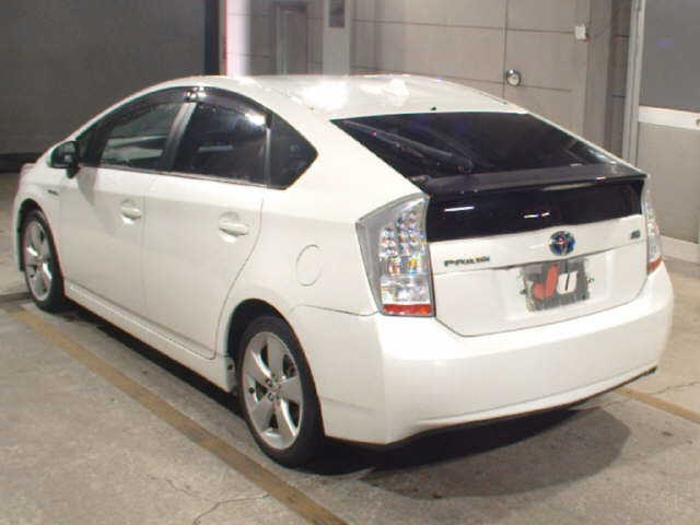 TOYOTA PRIUS 2010