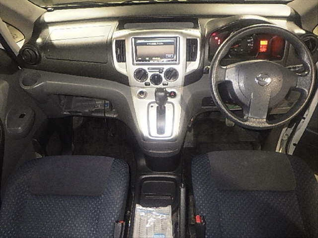 NISSAN NV200 2009