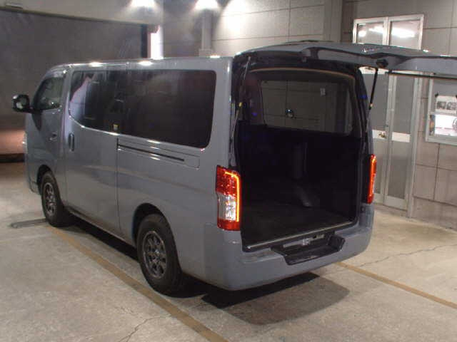 NISSAN CARAVAN VAN 2022