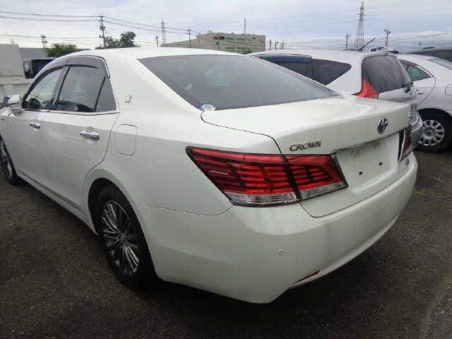 TOYOTA CROWN 2015