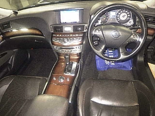 NISSAN FUGA 2011