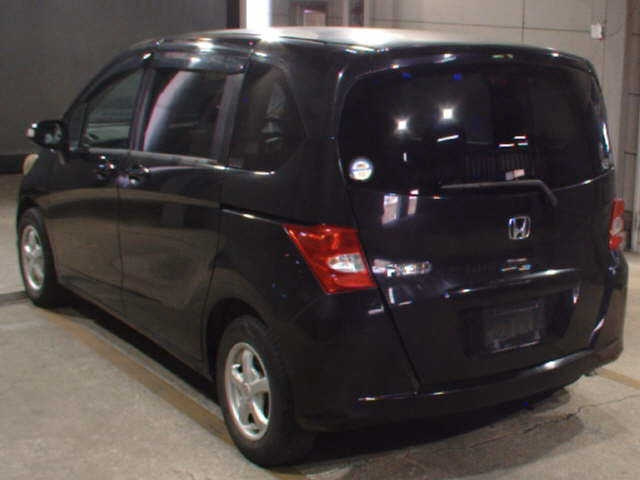 HONDA FREED 2008
