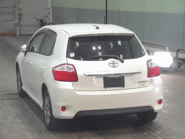 TOYOTA AURIS 2010