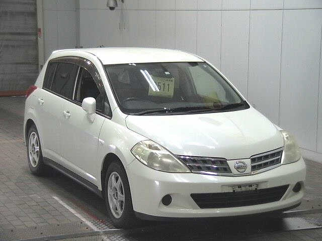 NISSAN TIIDA 2008