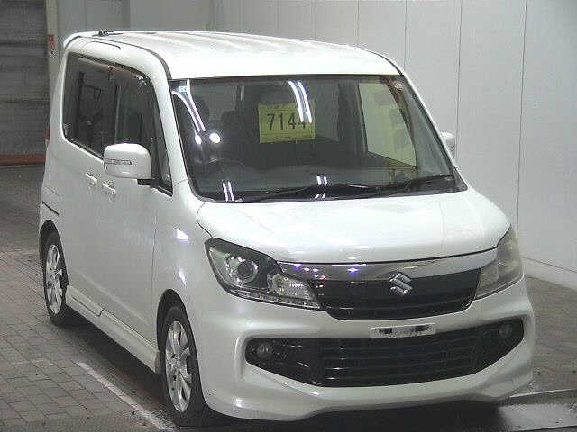 SUZUKI SOLIO 2012