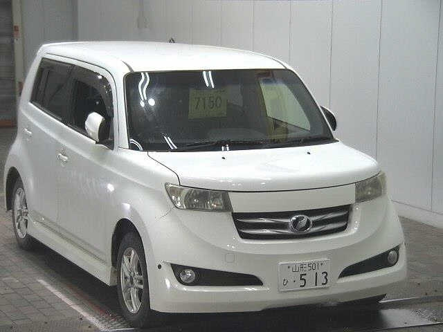 TOYOTA BB 2008