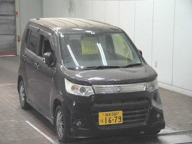 SUZUKI WAGON R 2013