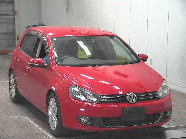 VOLKSWAGEN GOLF 2010