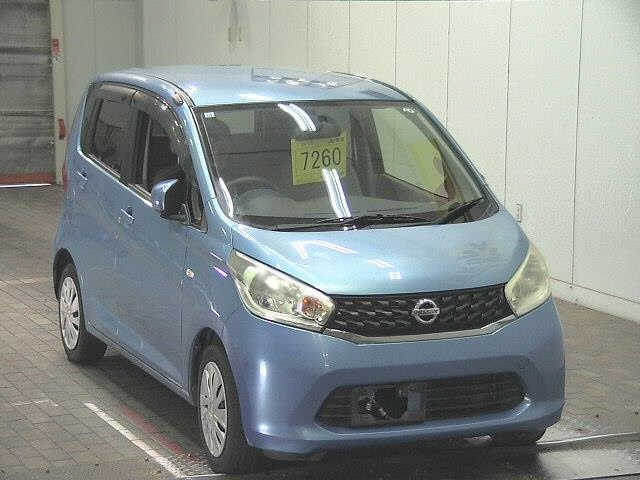 NISSAN DAYZ 2013