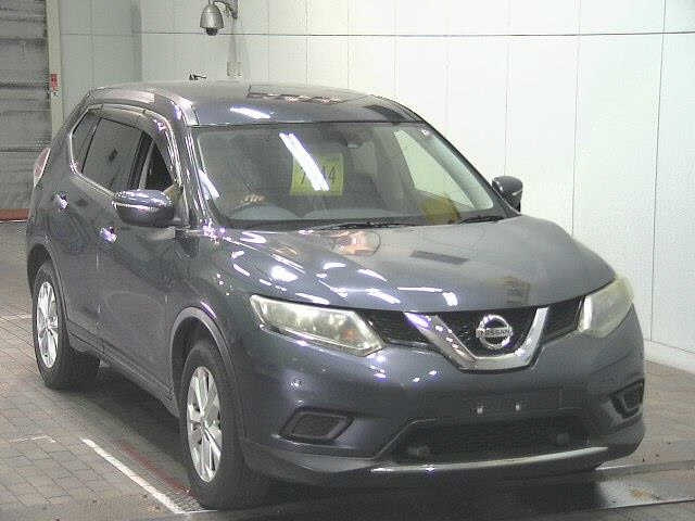 NISSAN X-TRAIL 2015