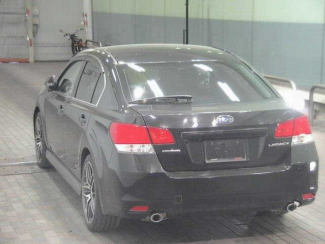 SUBARU LEGACY B4 2010