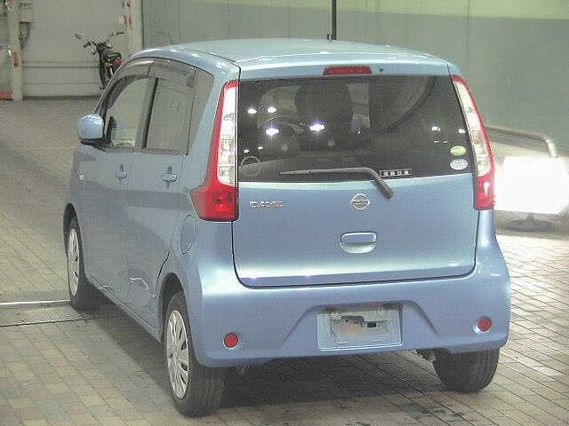 NISSAN DAYZ 2013