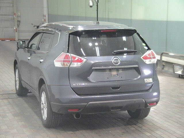 NISSAN X-TRAIL 2015