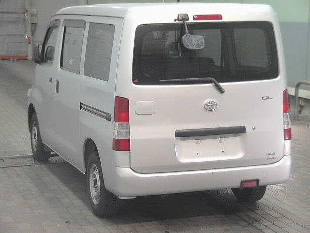 TOYOTA TOWN ACE VAN 2010