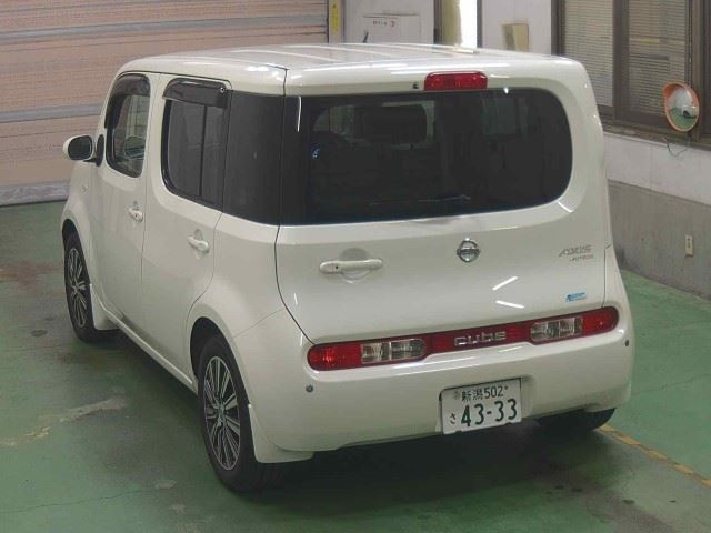 NISSAN CUBE 2012
