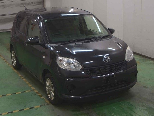 TOYOTA PASSO 2016