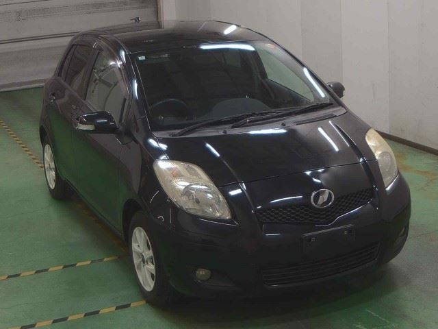 TOYOTA VITZ 2008
