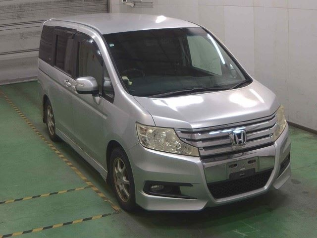 HONDA STEP WAGON 2010