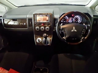 MITSUBISHI DELICA D5 2012