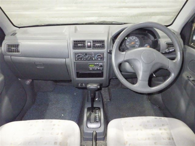 MITSUBISHI MINICA 2008